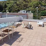 Armando Semesterbostad Canneto (Lipari)