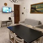 Semesterbostad Armando Canneto (Lipari)