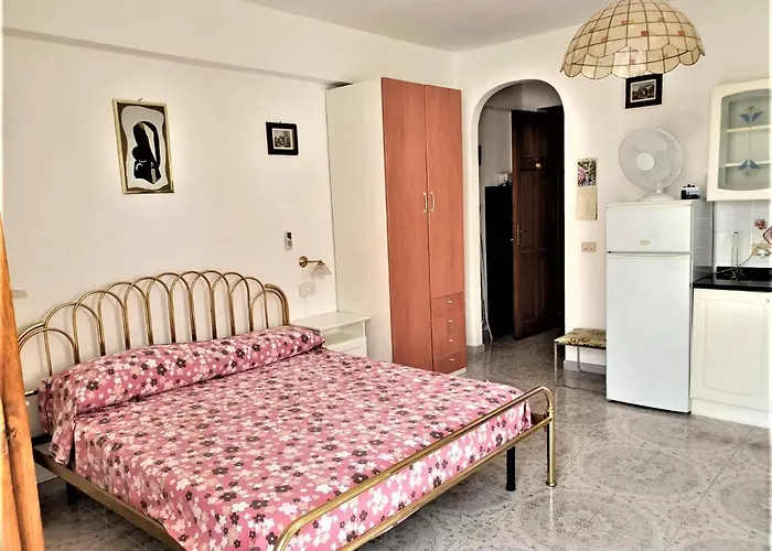 Armando * Canneto (Lipari)